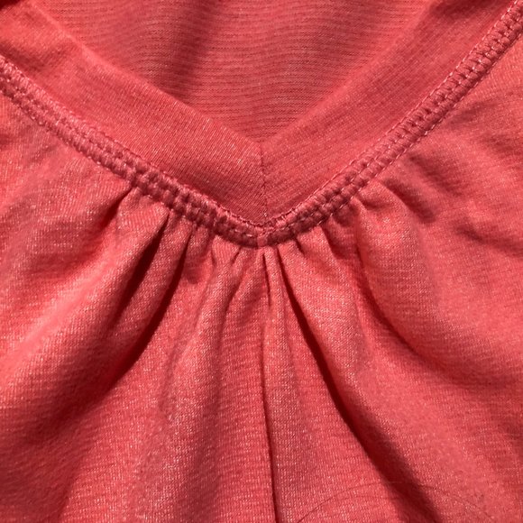 Women's Kirkland Signature Pink Short Sleeved V-Neck T-Shirt - Picture 6 of 10